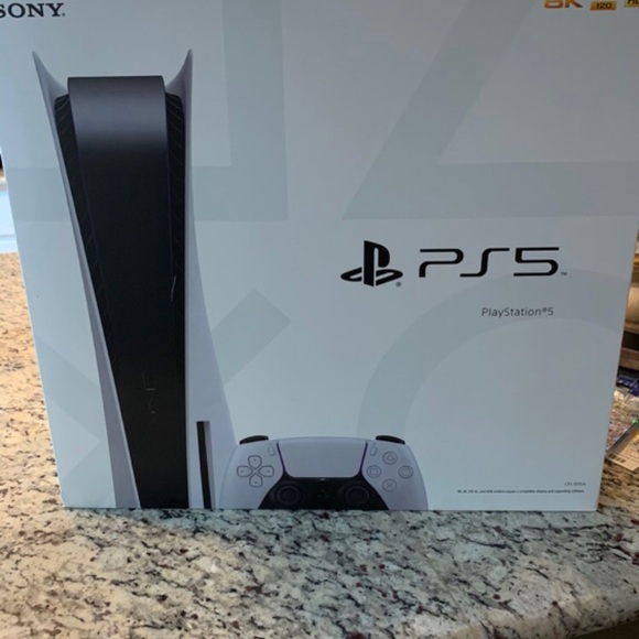 PS5 - Picture 2 of 3